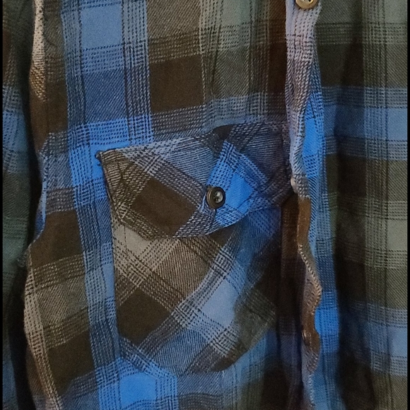 Blue flannel button down - Picture 3 of 5